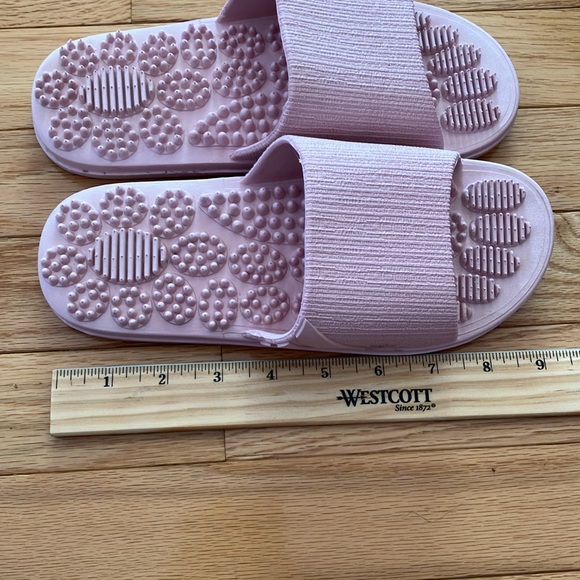 Pink Acupressure Sandals - Picture 8 of 10